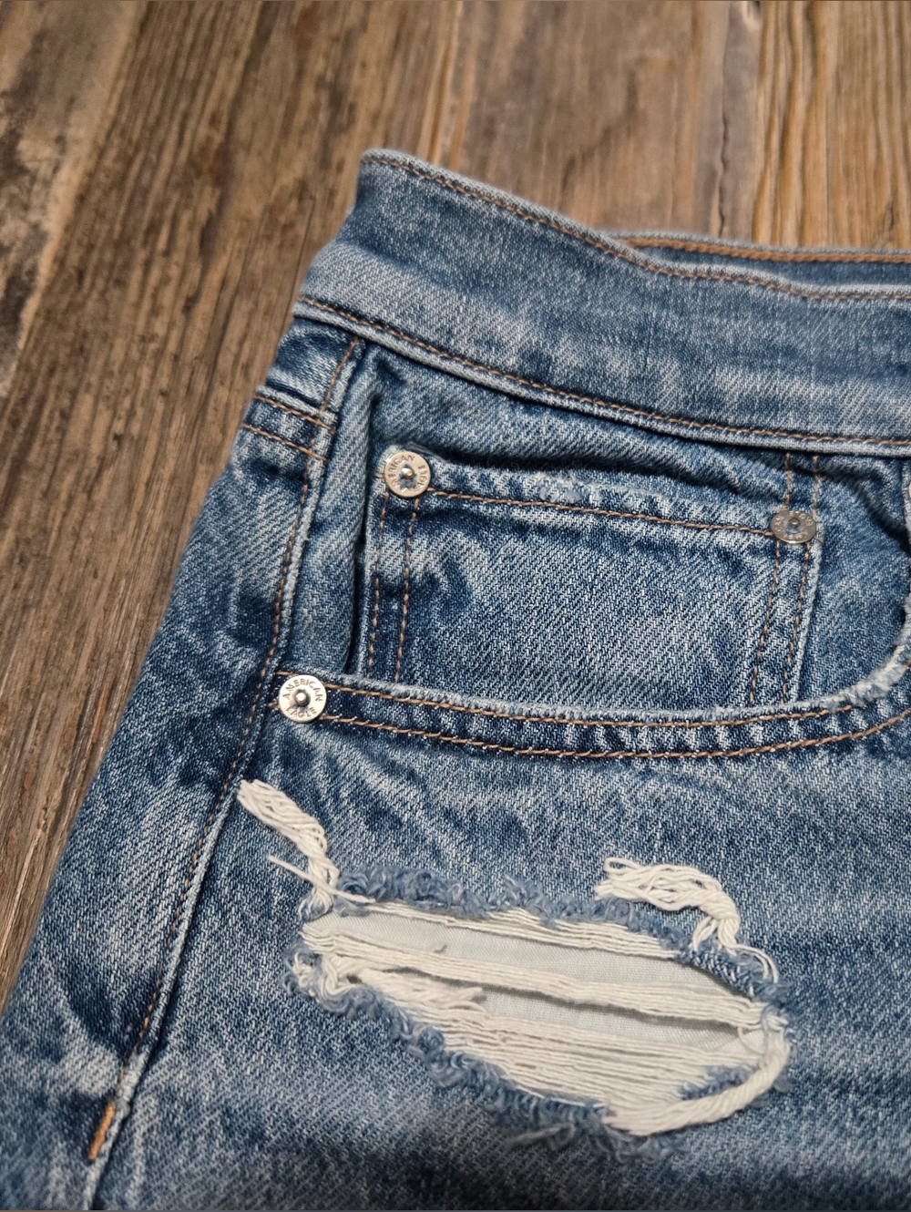 American Eagle Outfitters Distressed Blue Ripped Jeans - Picture 10 of 16
